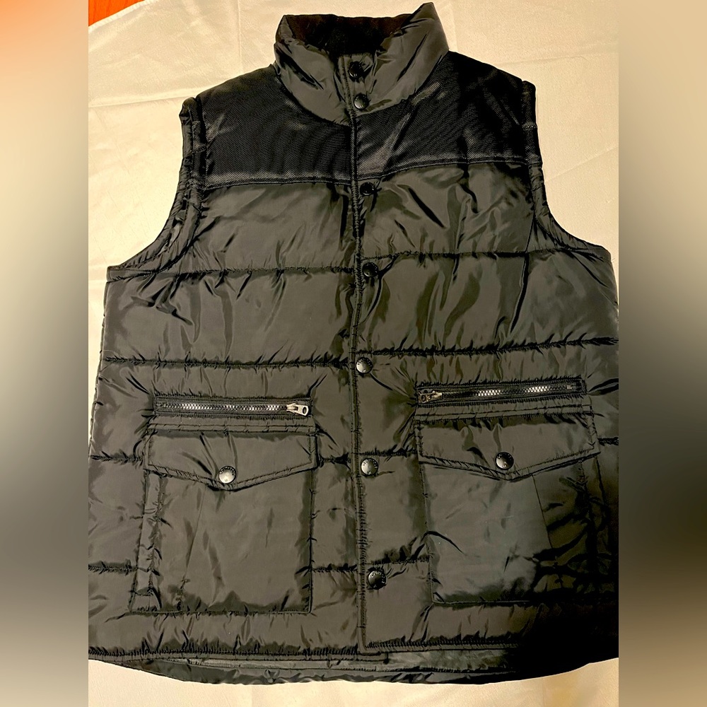 South Pole Men’s Black Puffer Vest XL